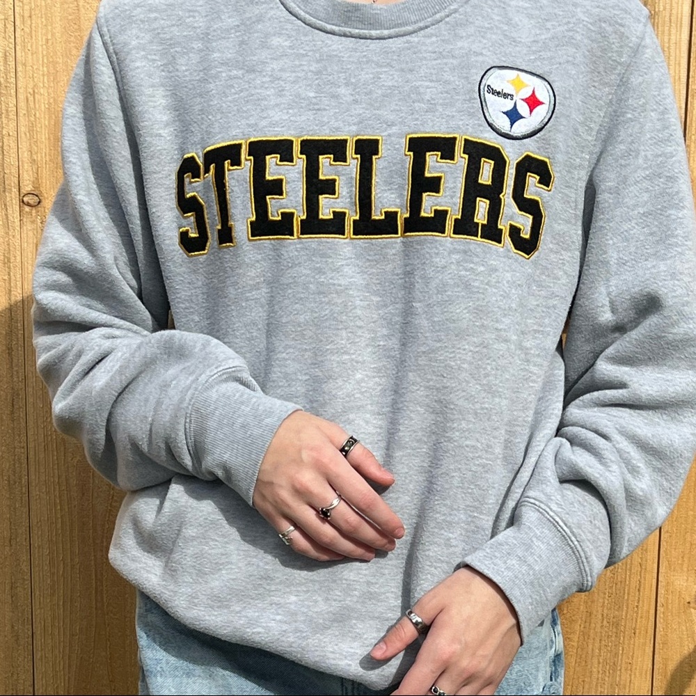 Grey Steelers Crewneck Sweatshirt